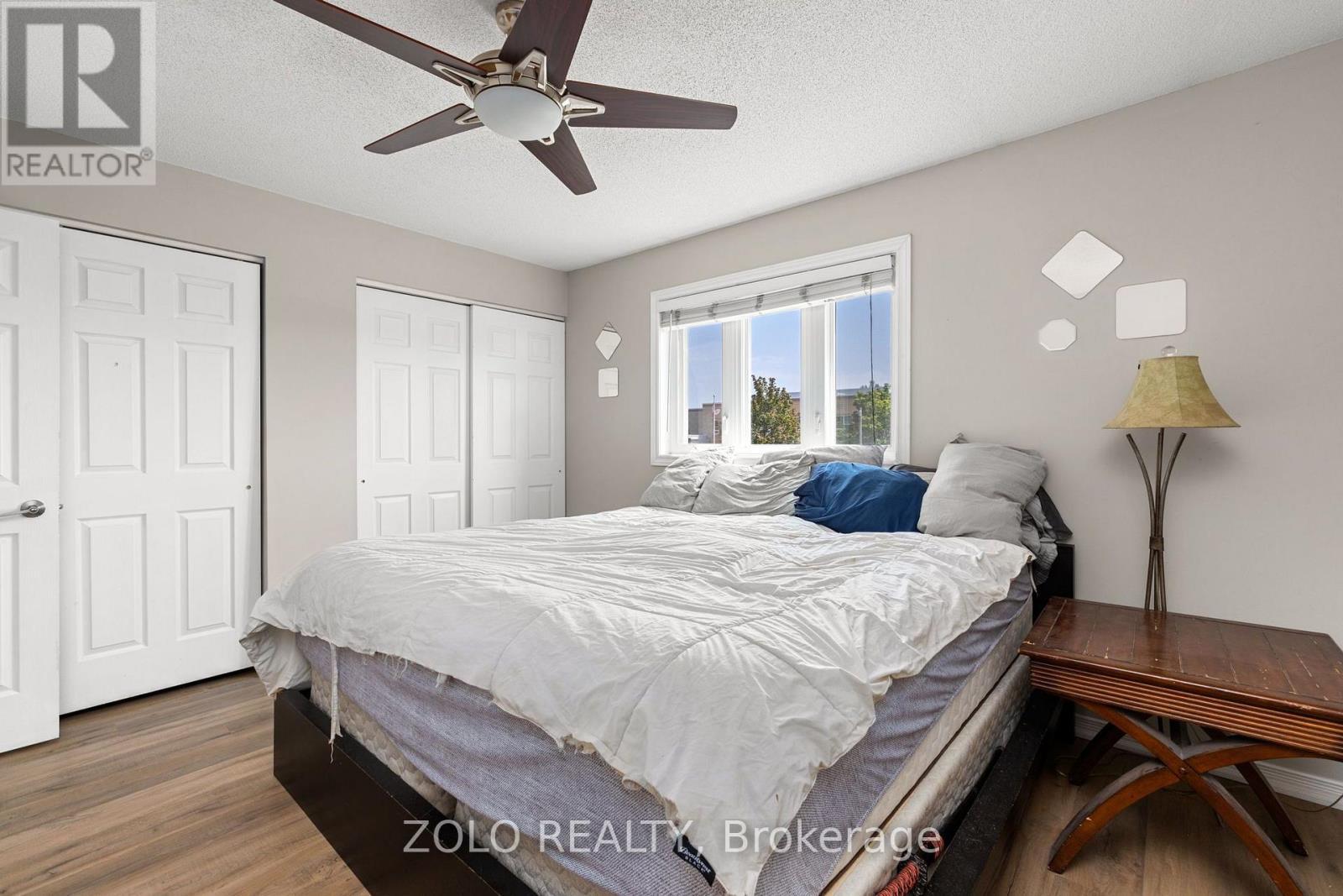 176 Fairwood Drive, Georgina, ON - Indoor Photo Showing Bedroom