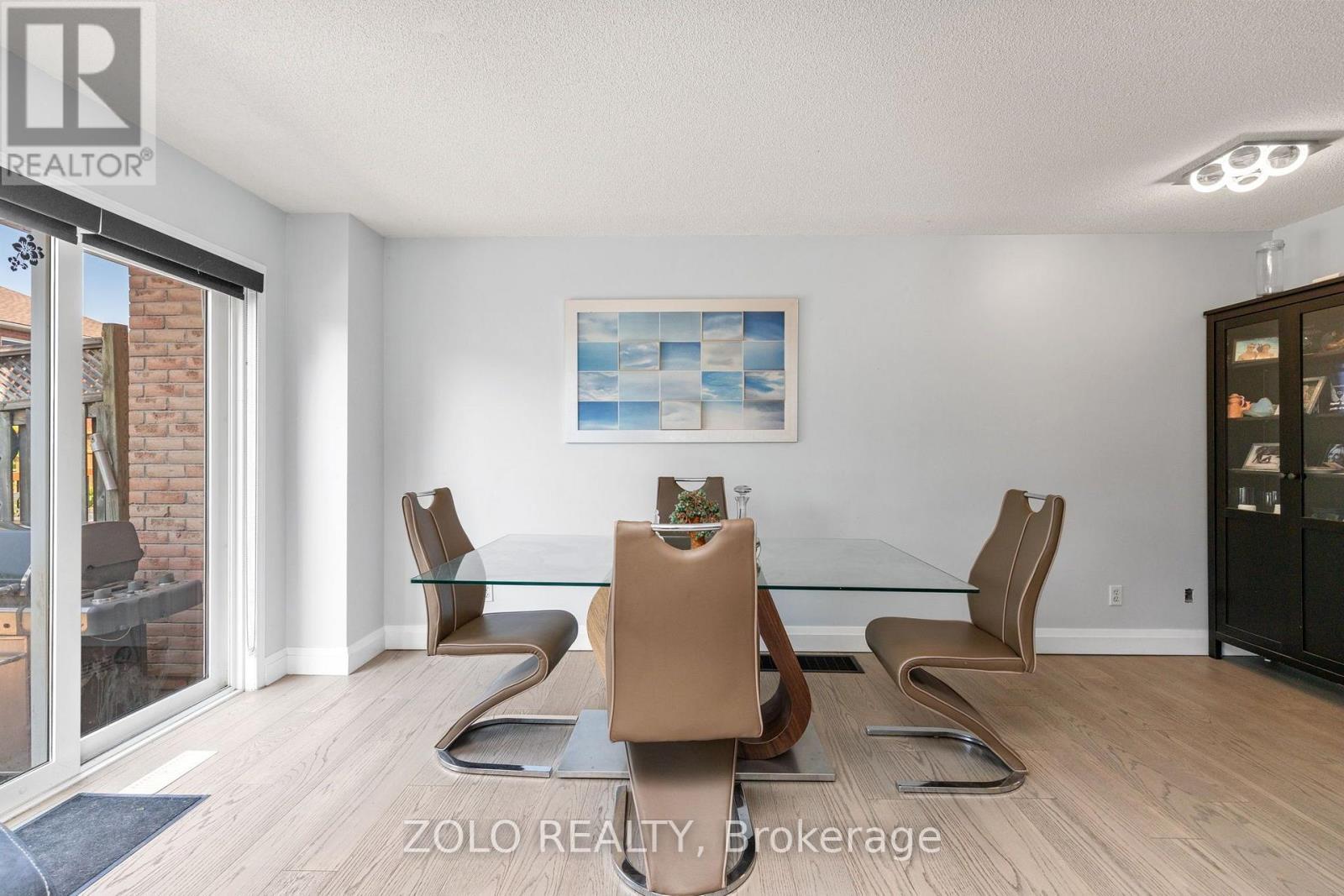 176 Fairwood Drive, Georgina, ON - Indoor