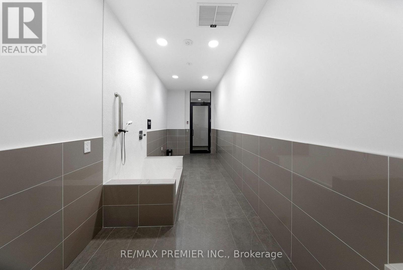 515 - 25 Neighbourhood Lane, Toronto, ON - Indoor Photo Showing Other Room