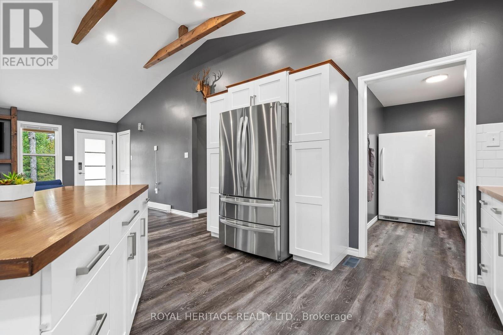 20195 62 Highway, Tudor And Cashel (Tudor Ward), ON - Indoor Photo Showing Kitchen