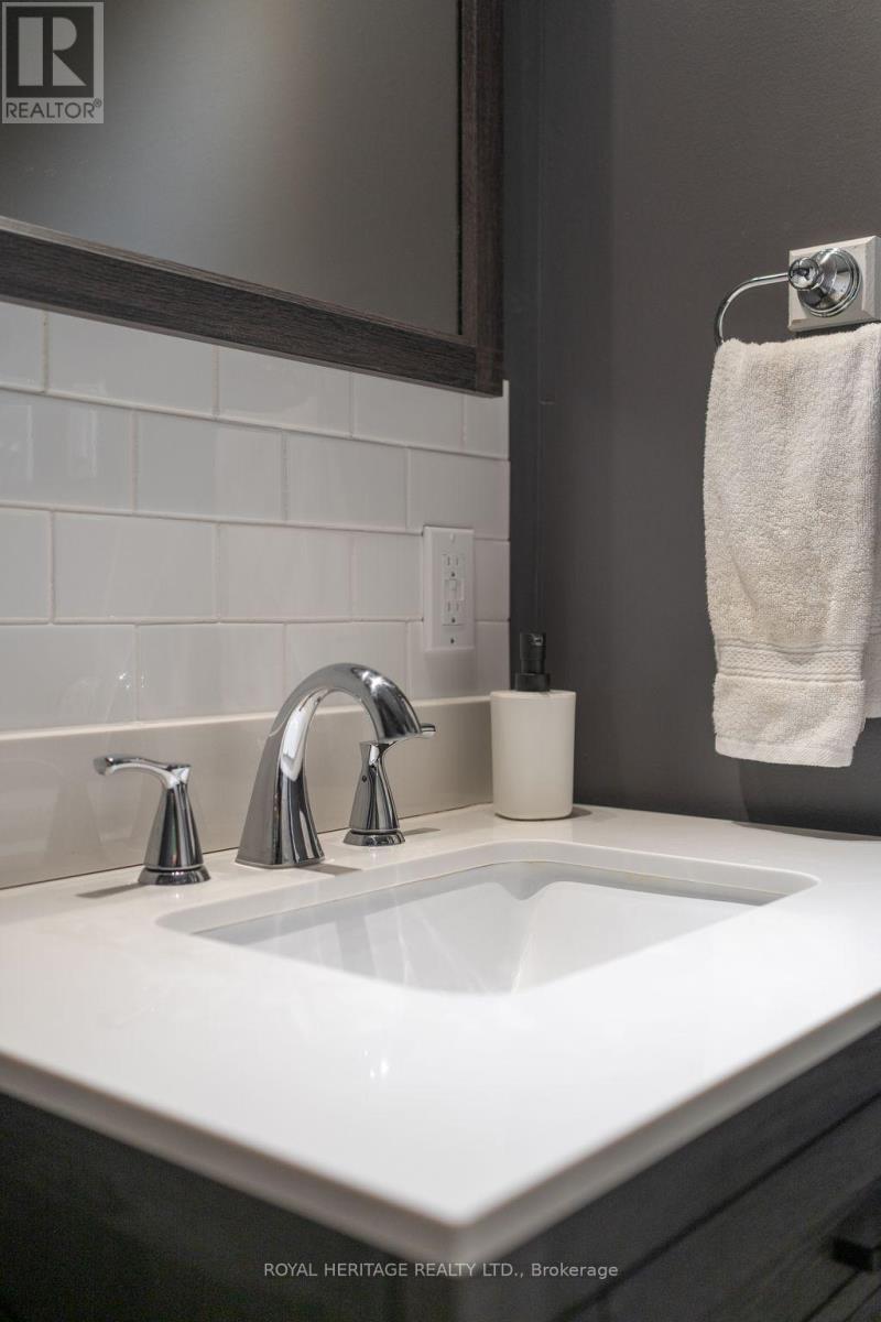 20195 62 Highway, Tudor And Cashel (Tudor Ward), ON - Indoor Photo Showing Bathroom