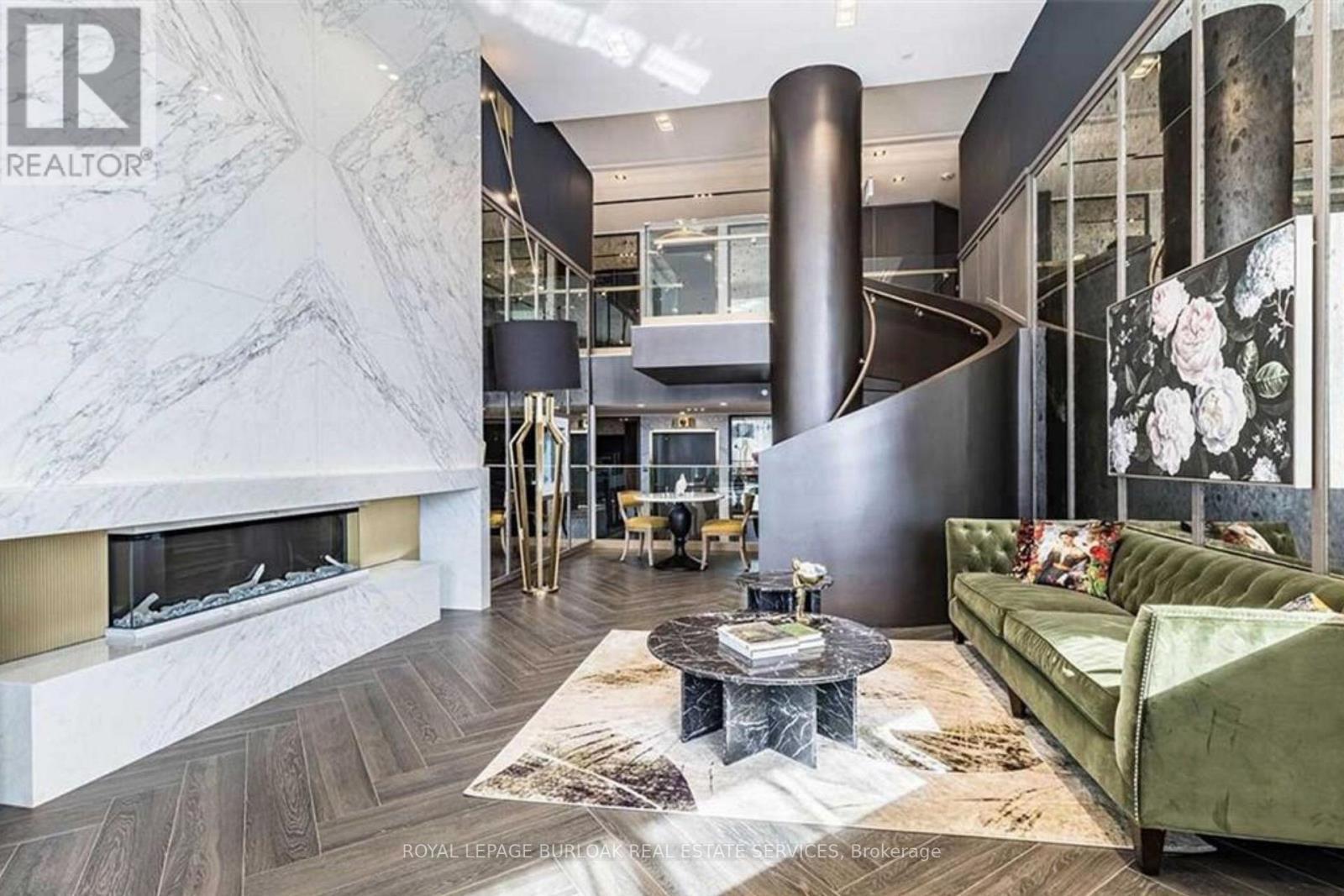 801 - 395 Dundas Street W, Oakville, ON - Indoor With Fireplace
