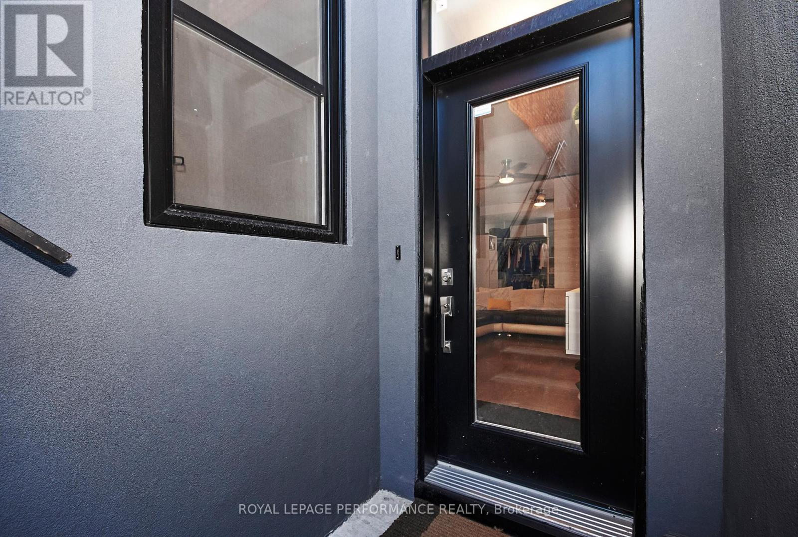 Unit B - 82 Third Avenue, Ottawa, ON