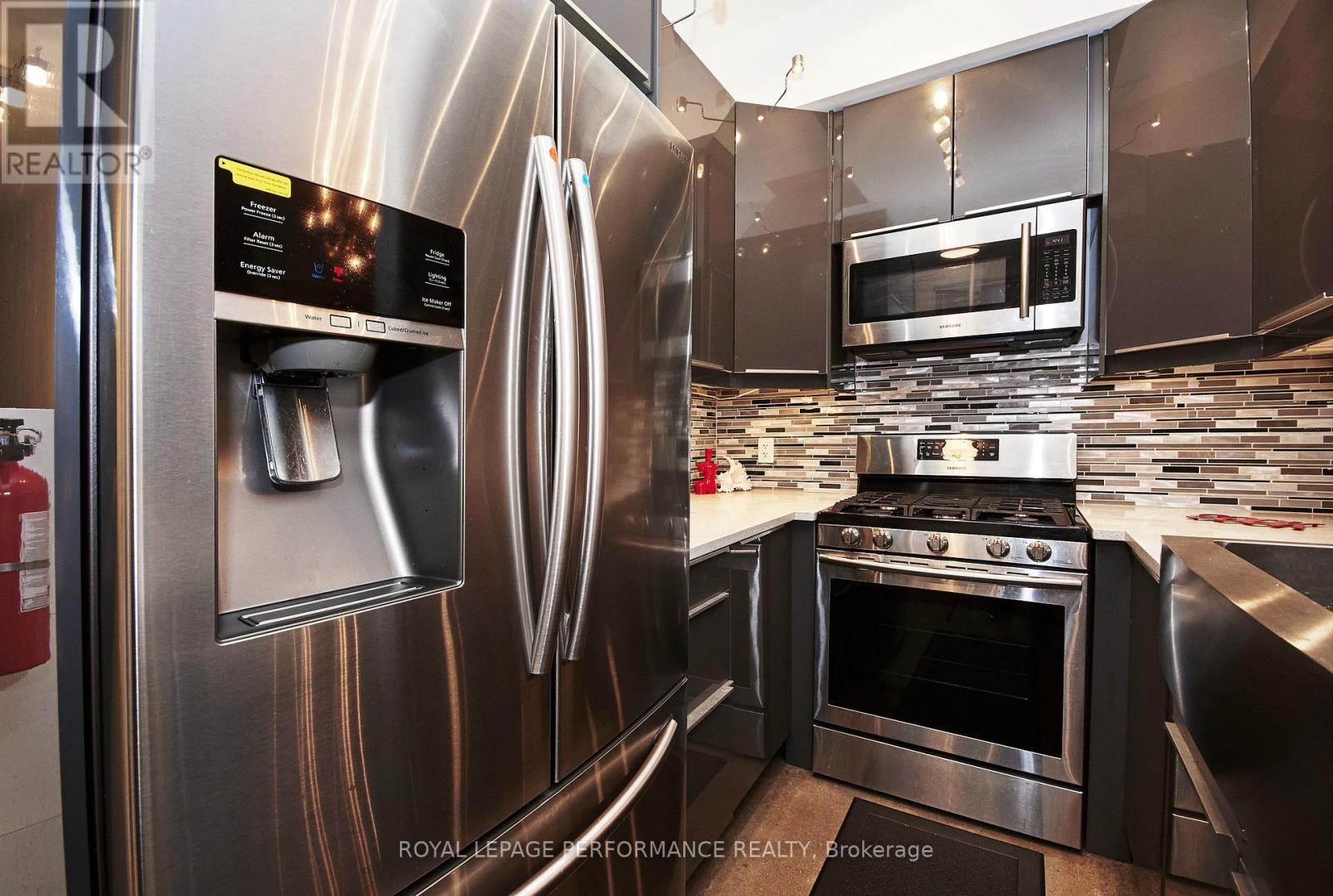 Unit B - 82 Third Avenue, Ottawa, ON