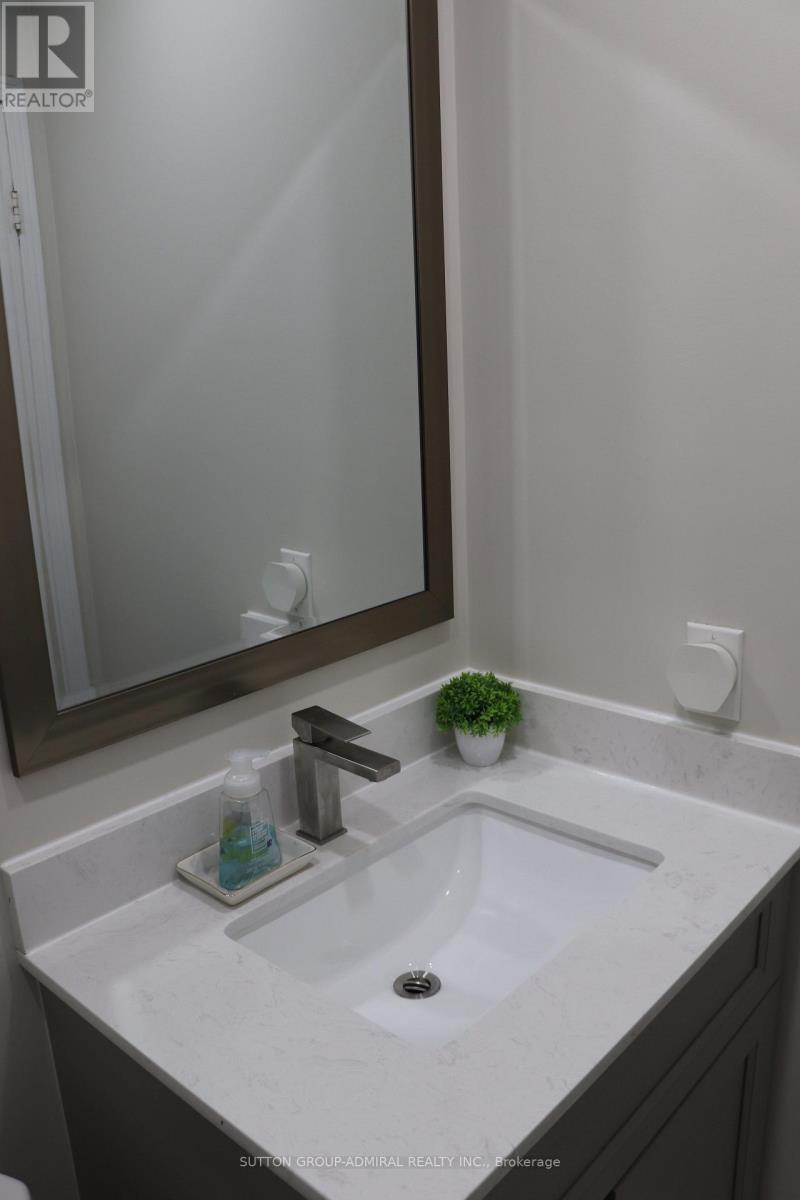 15 Apollo Road, Markham, ON - Indoor Photo Showing Bathroom