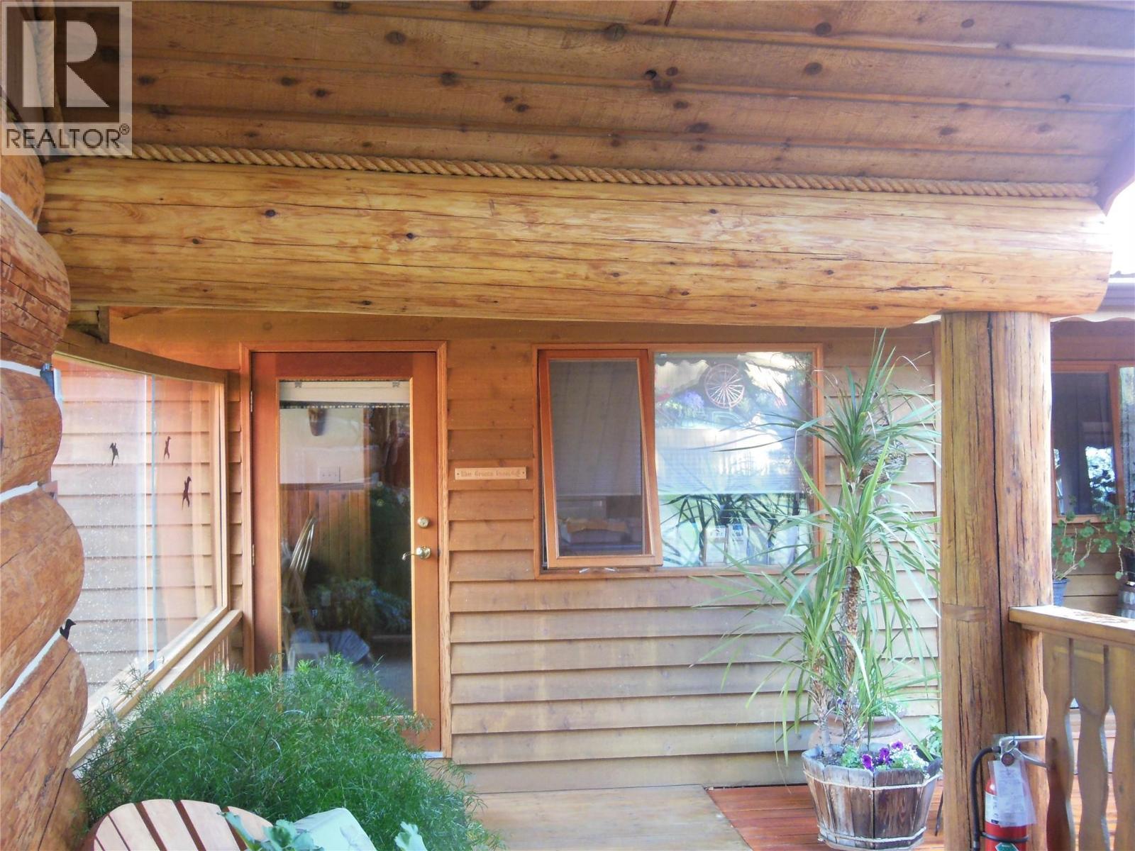 5177 Clearwater Valley Road, Clearwater, BC - Photo Showing Other Room