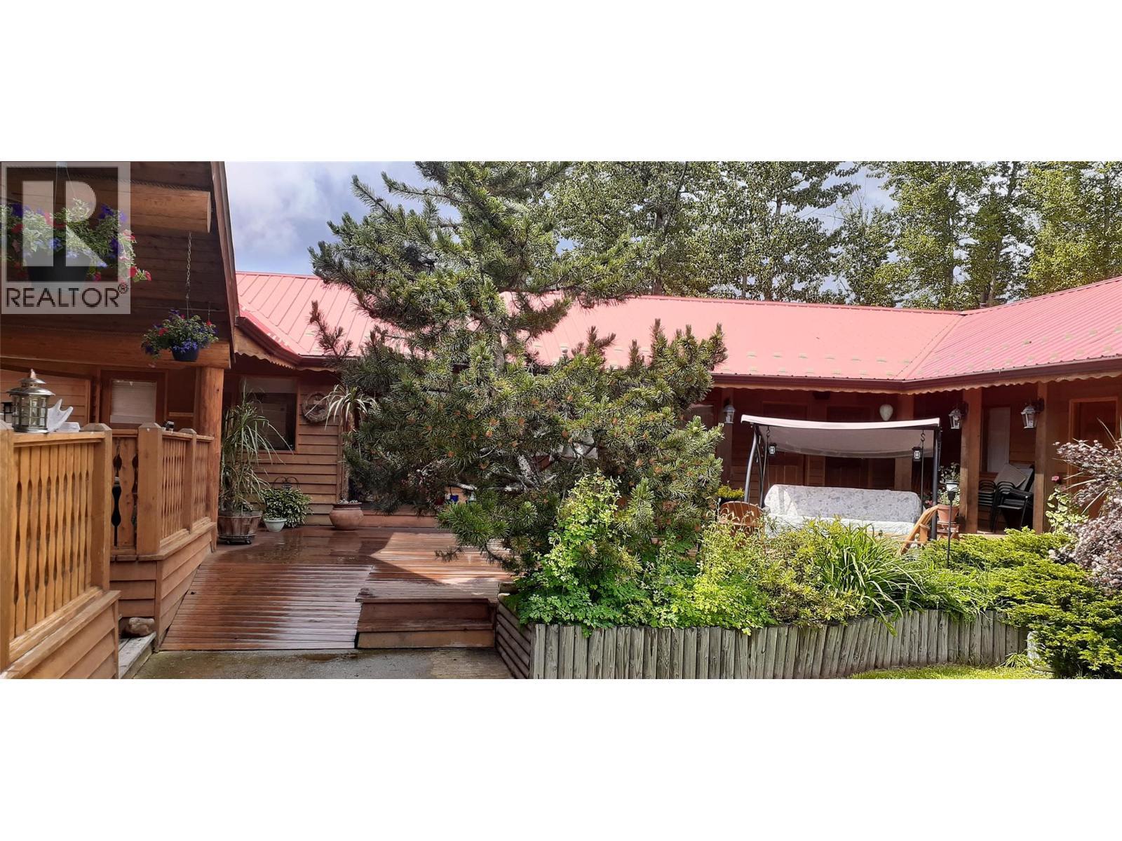 5177 Clearwater Valley Road, Clearwater, BC - Outdoor With Deck Patio Veranda