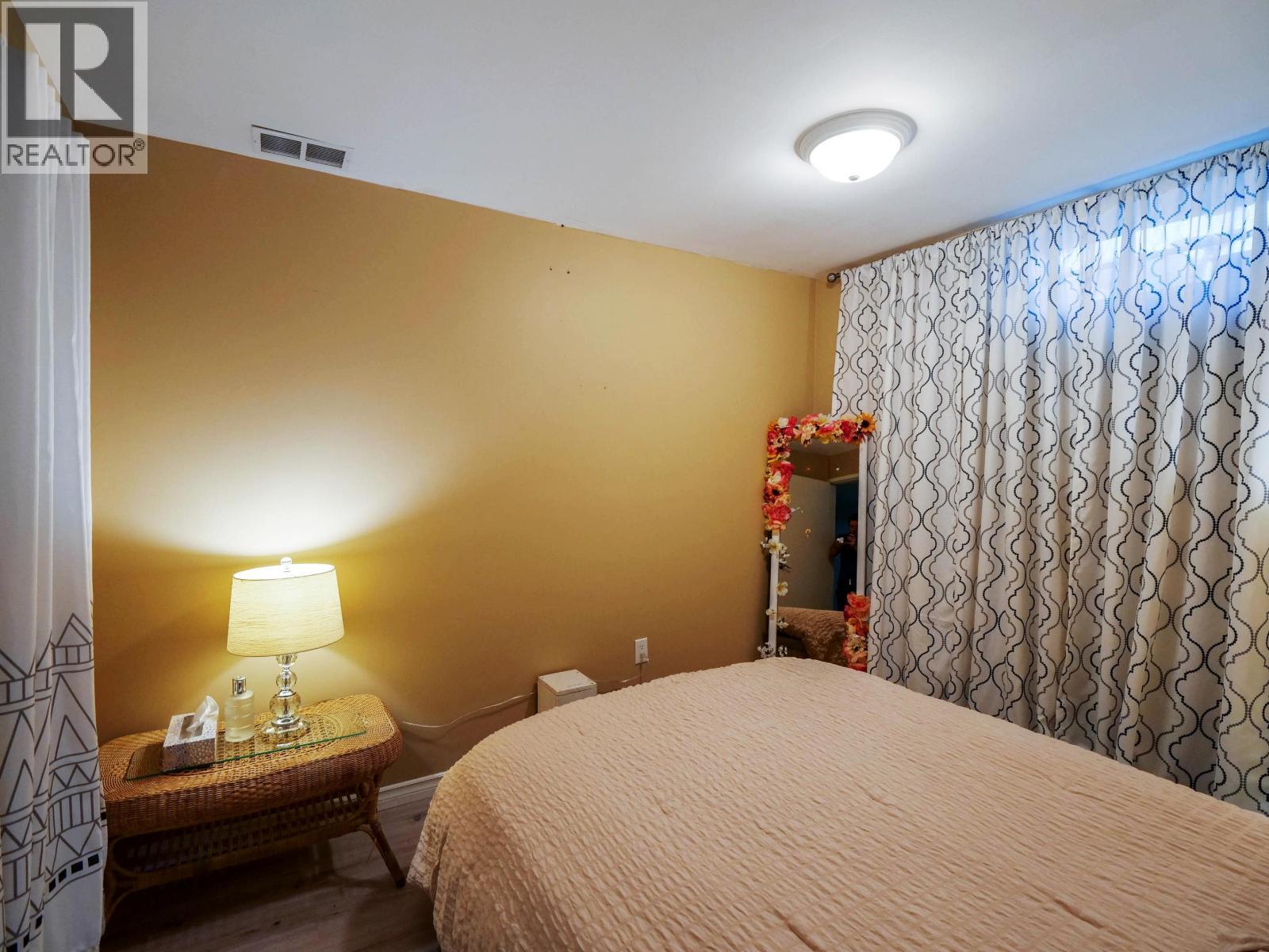 1291 Picard Avenue, Quesnel, BC - Indoor Photo Showing Bedroom