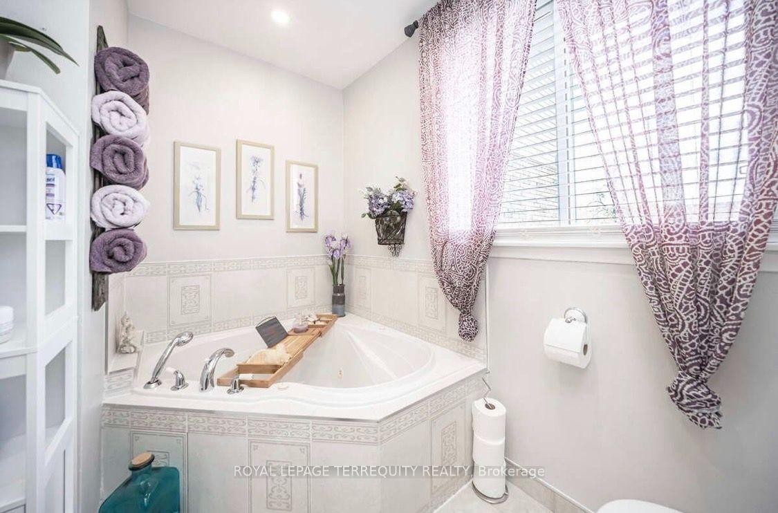 72-72 Carisbrooke Court, Brampton, ON - Indoor Photo Showing Bathroom
