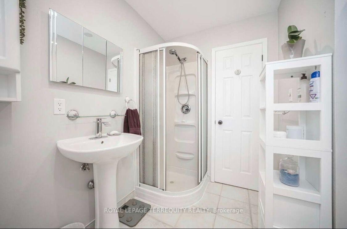 72-72 Carisbrooke Court, Brampton, ON - Indoor Photo Showing Bathroom