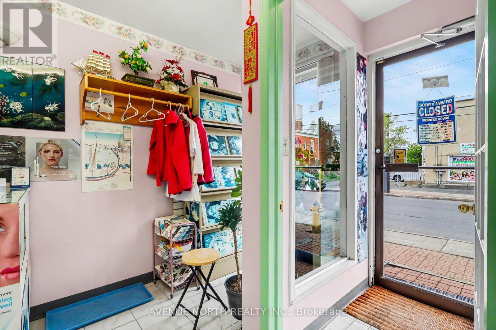 367 Booth Street, Ottawa, ON