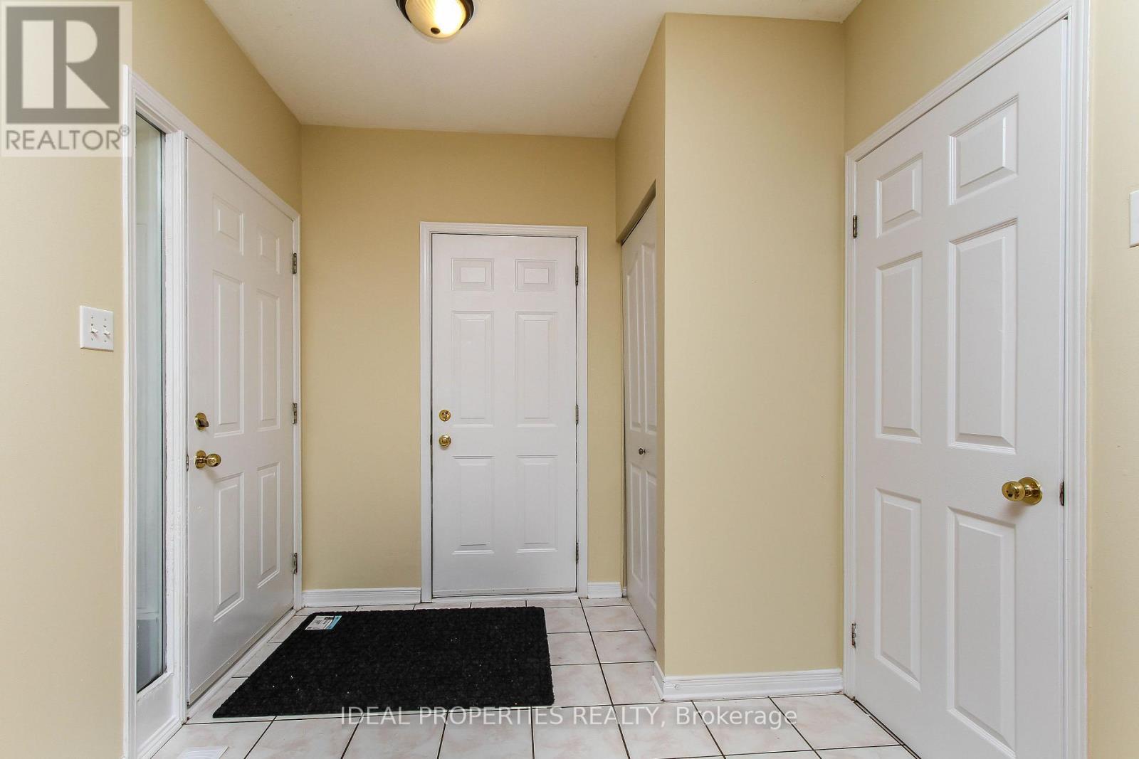 418 Beatrice Drive, Ottawa, ON - Indoor Photo Showing Other Room