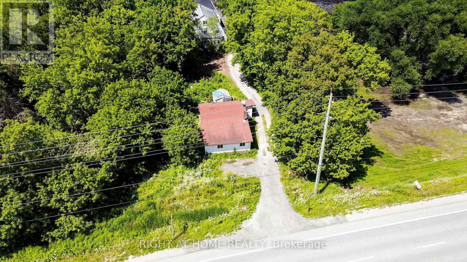 2884 County Rd 89, Innisfil, ON - Outdoor