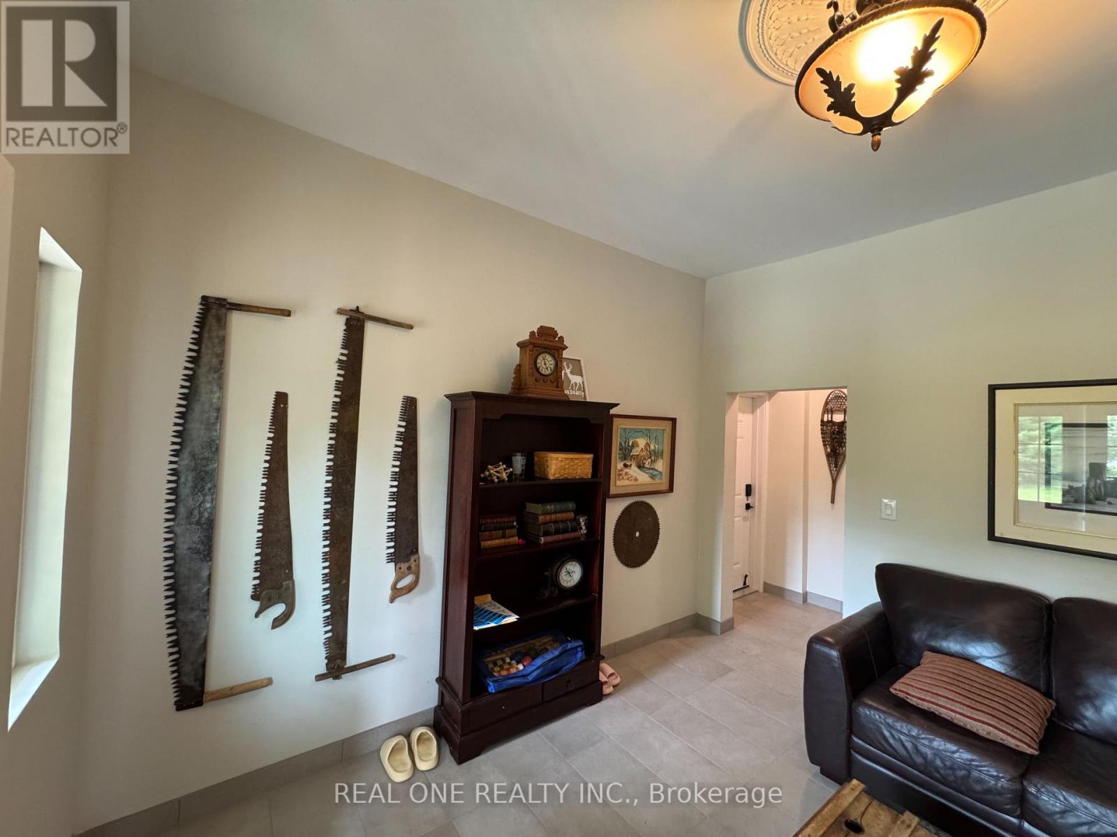 145 Syples Street, Burk'S Falls, ON - Indoor