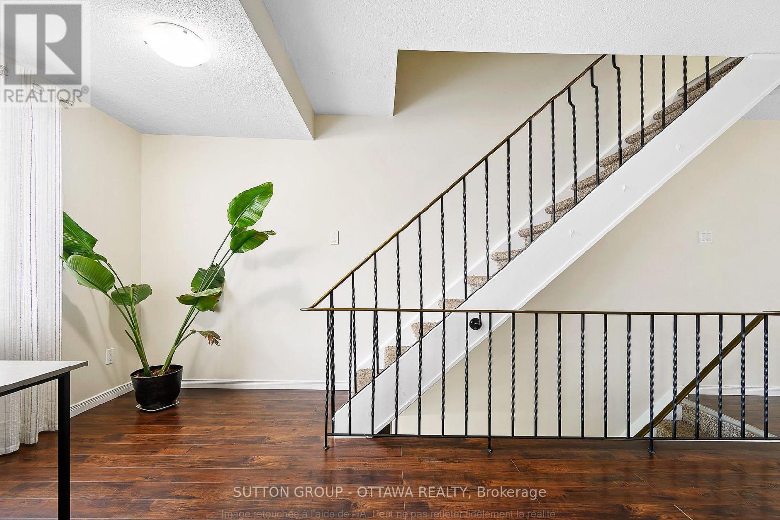 39 - 1803 Axminster Court, Ottawa, ON - Indoor Photo Showing Other Room