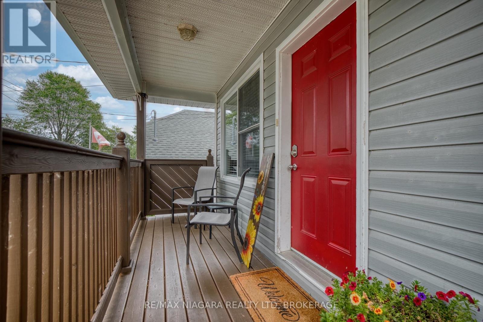 3819 Graeber Avenue, Fort Erie (Crystal Beach), ON - Outdoor With Deck Patio Veranda With Exterior
