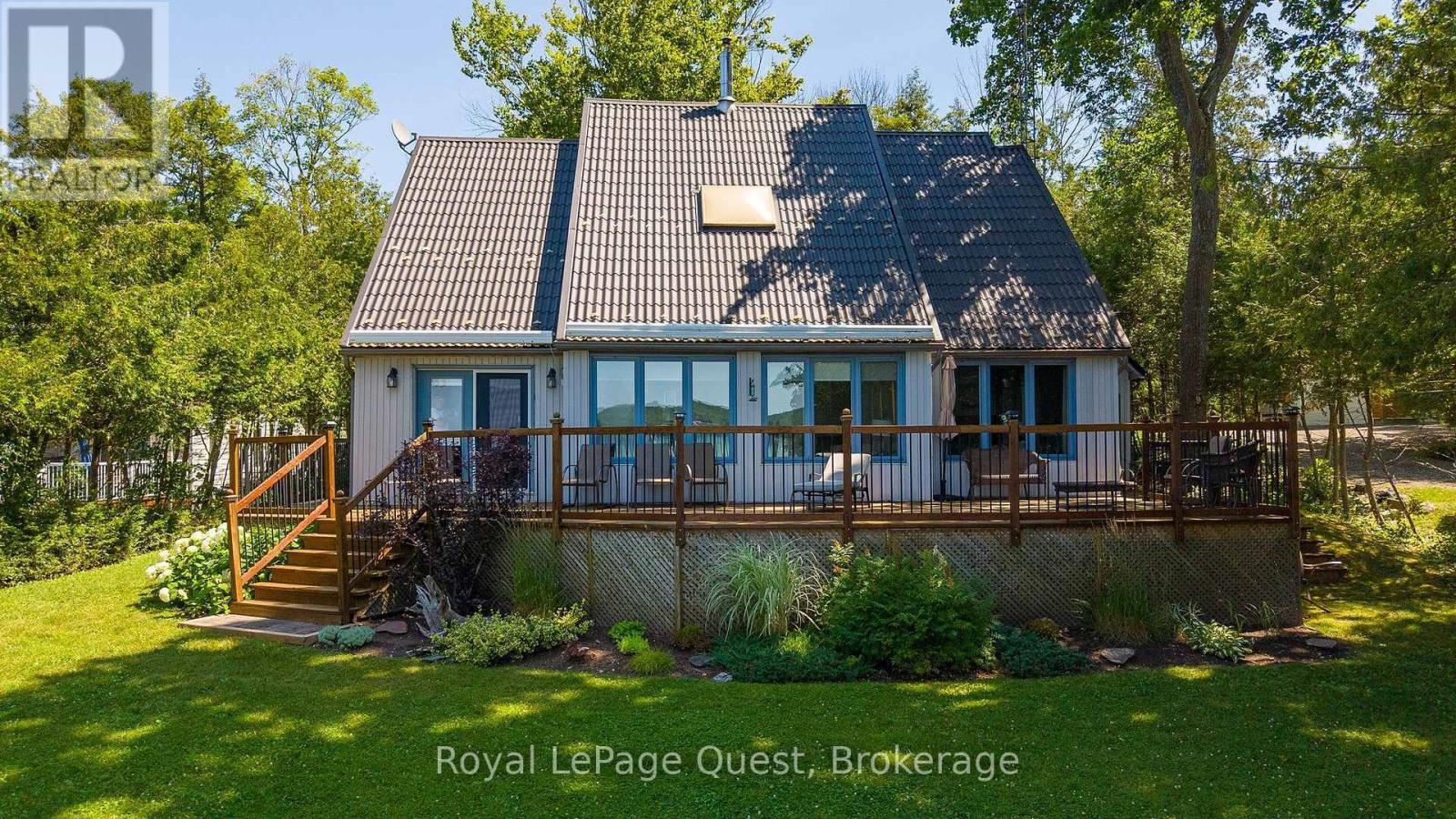 490 Silver Birch Drive, Tiny, ON - Outdoor With Deck Patio Veranda
