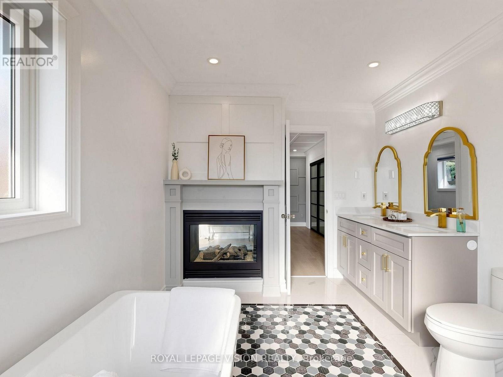 43 Mac Carl Crescent, Whitby, ON - Indoor Photo Showing Bathroom With Fireplace