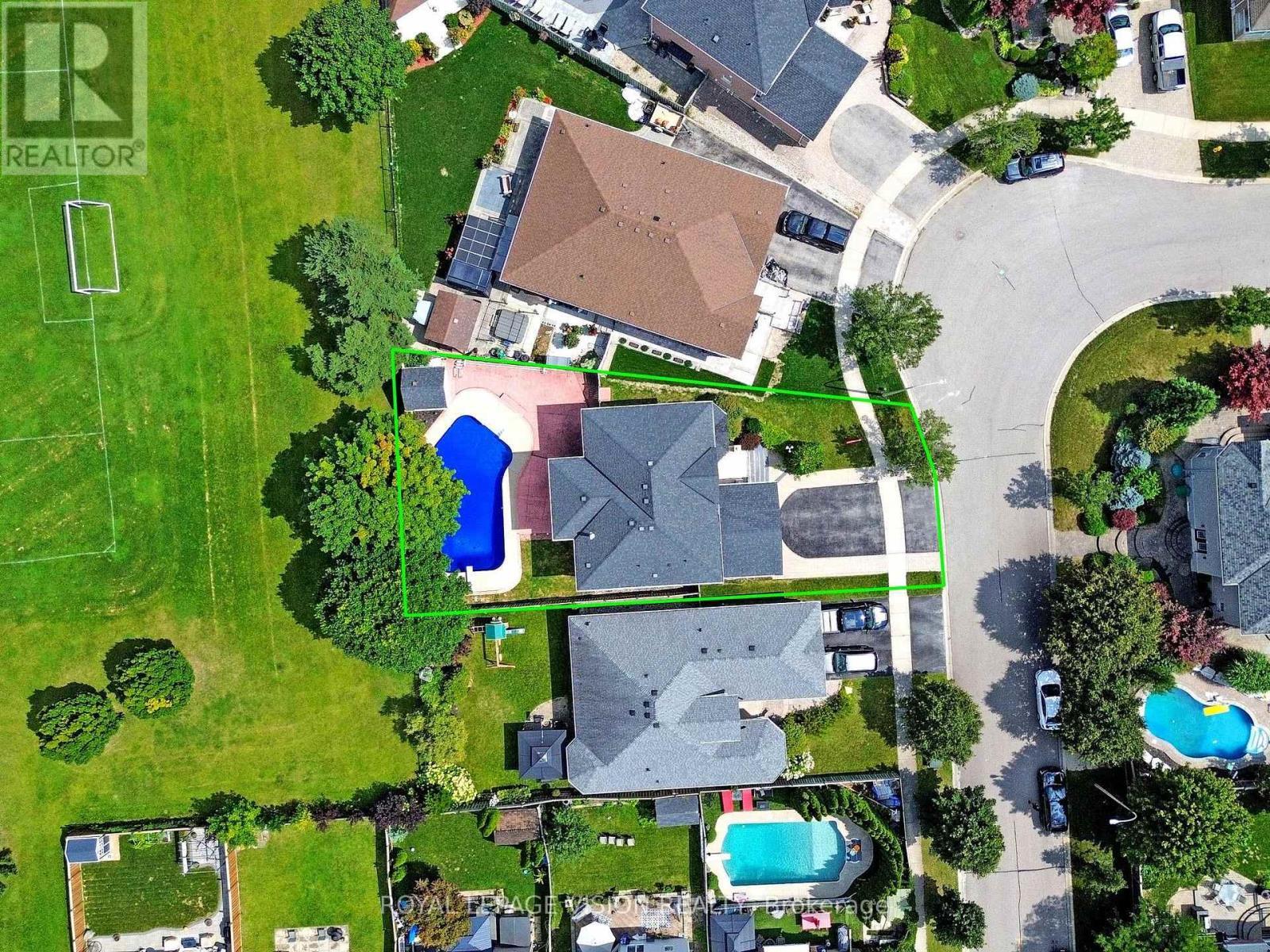 43 Mac Carl Crescent, Whitby, ON - Outdoor With View