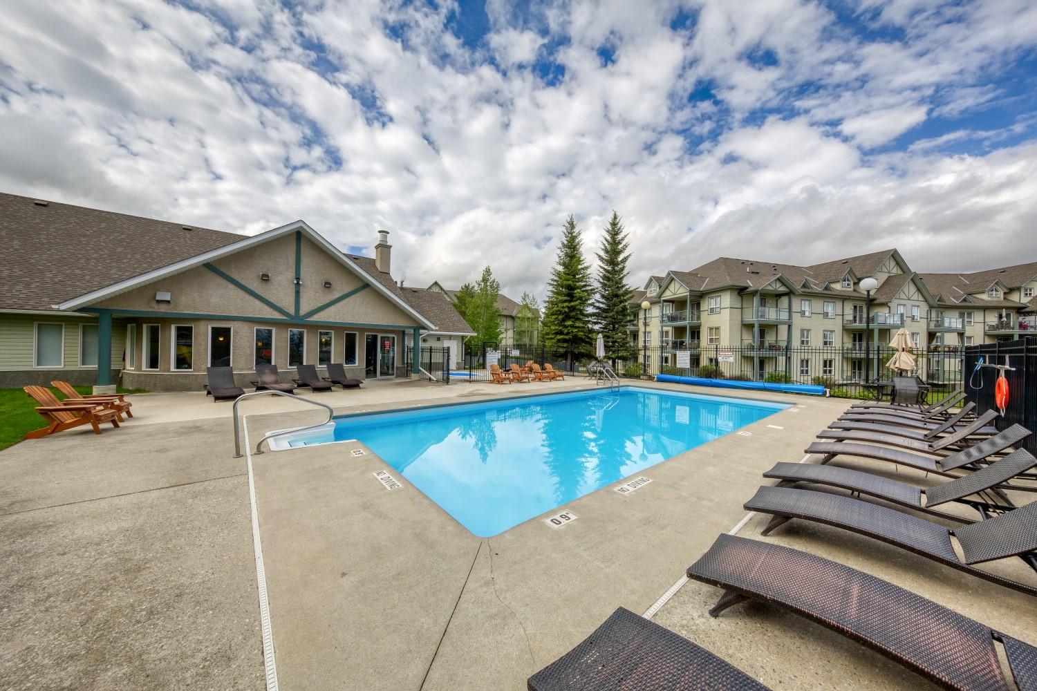 205-4767 Forsters Landing Road, Radium Hot Springs, BC - Outdoor With In Ground Pool With Deck Patio Veranda