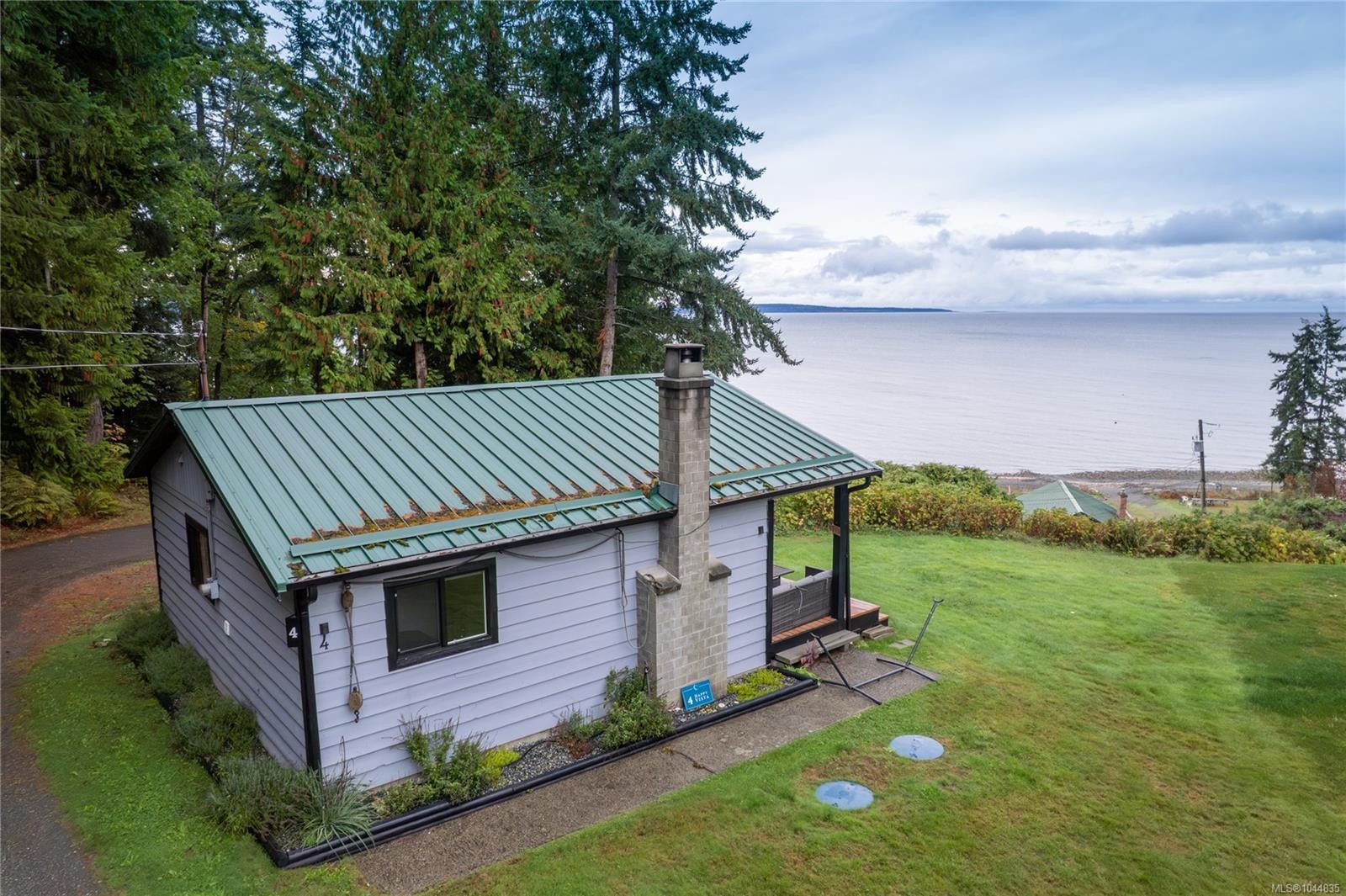 #4-4375 Kelsey Rd, Bowser, BC