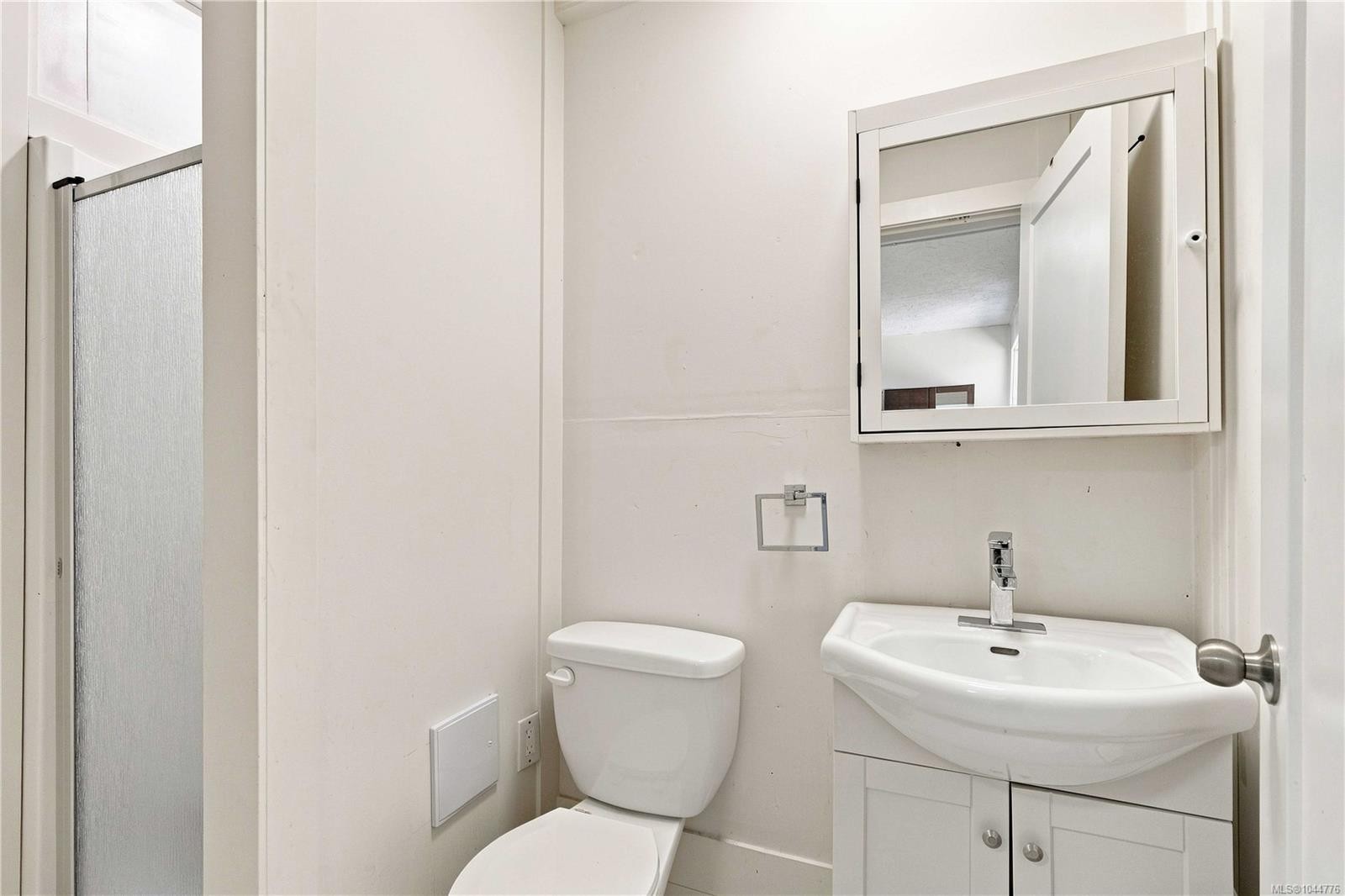 2940 Cedar Hill Rd, Victoria, BC