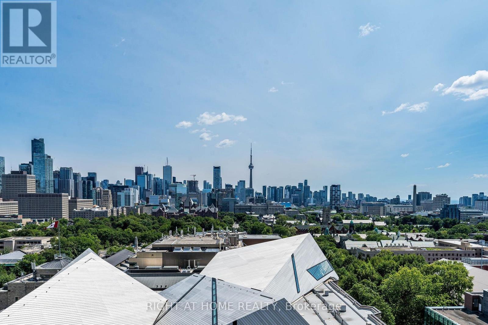 1604 - 200 Bloor Street W, Toronto, ON - Outdoor With View