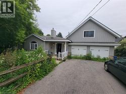 2566 2 Road Burlington, ON L7R 1E5