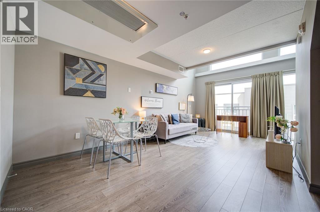 321 Spruce Street Unit# 710, Waterloo, ON - Indoor