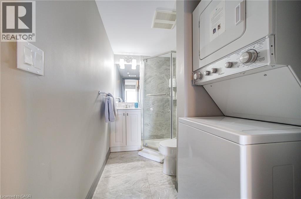 321 Spruce Street Unit# 710, Waterloo, ON - Indoor Photo Showing Laundry Room