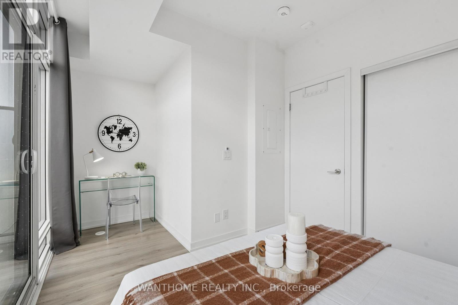15 - 861 Sheppard Avenue W, Toronto, ON - Indoor Photo Showing Bedroom