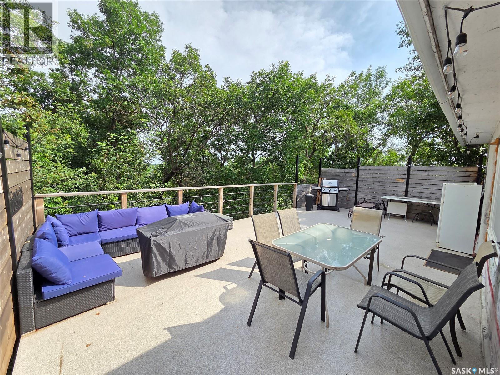 769 Ennis Avenue, White Bear Ir 70, SK - Outdoor With Deck Patio Veranda