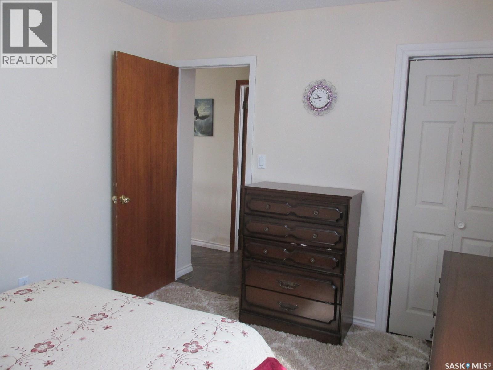 311 3Rd Street N, Nipawin, SK - Indoor Photo Showing Bedroom