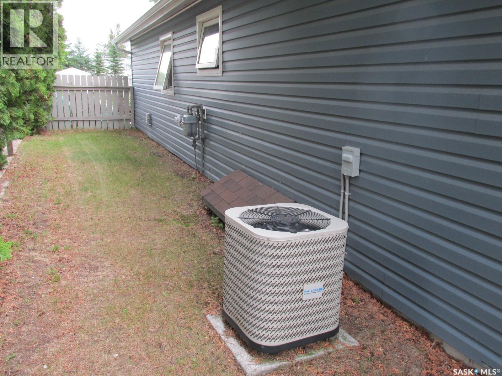 311 3Rd Street N, Nipawin, SK - Outdoor With Exterior