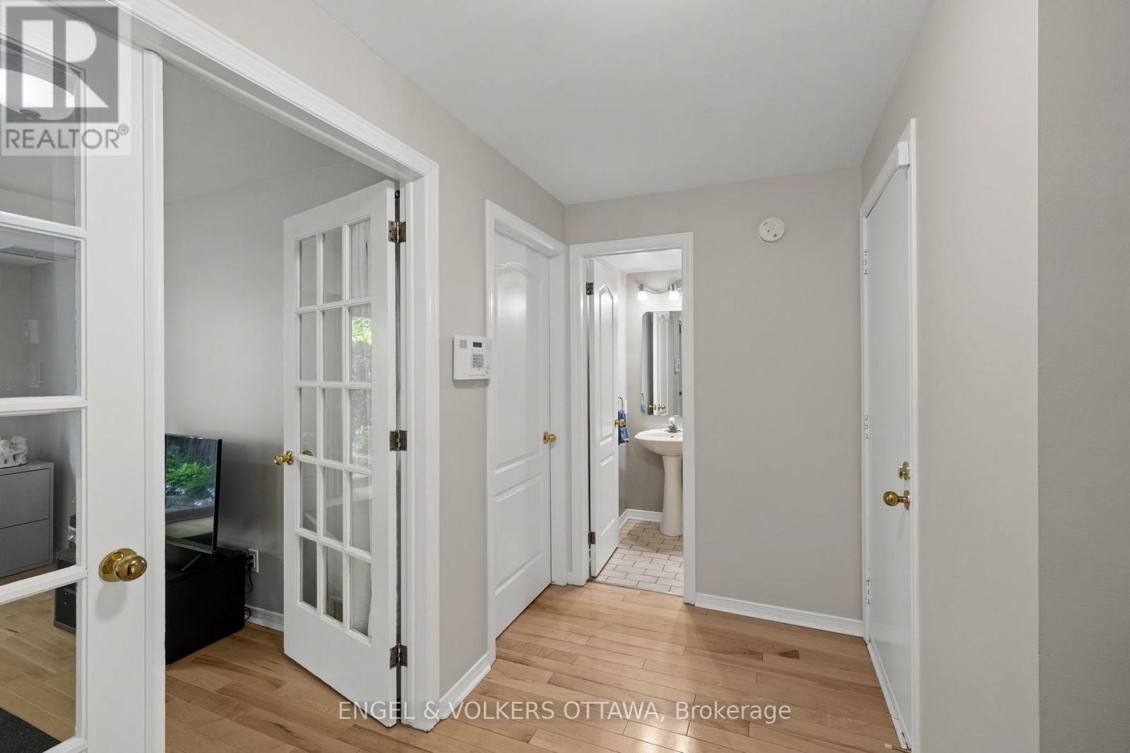 1831 Summerfields Crescent, Ottawa, ON - Indoor Photo Showing Other Room