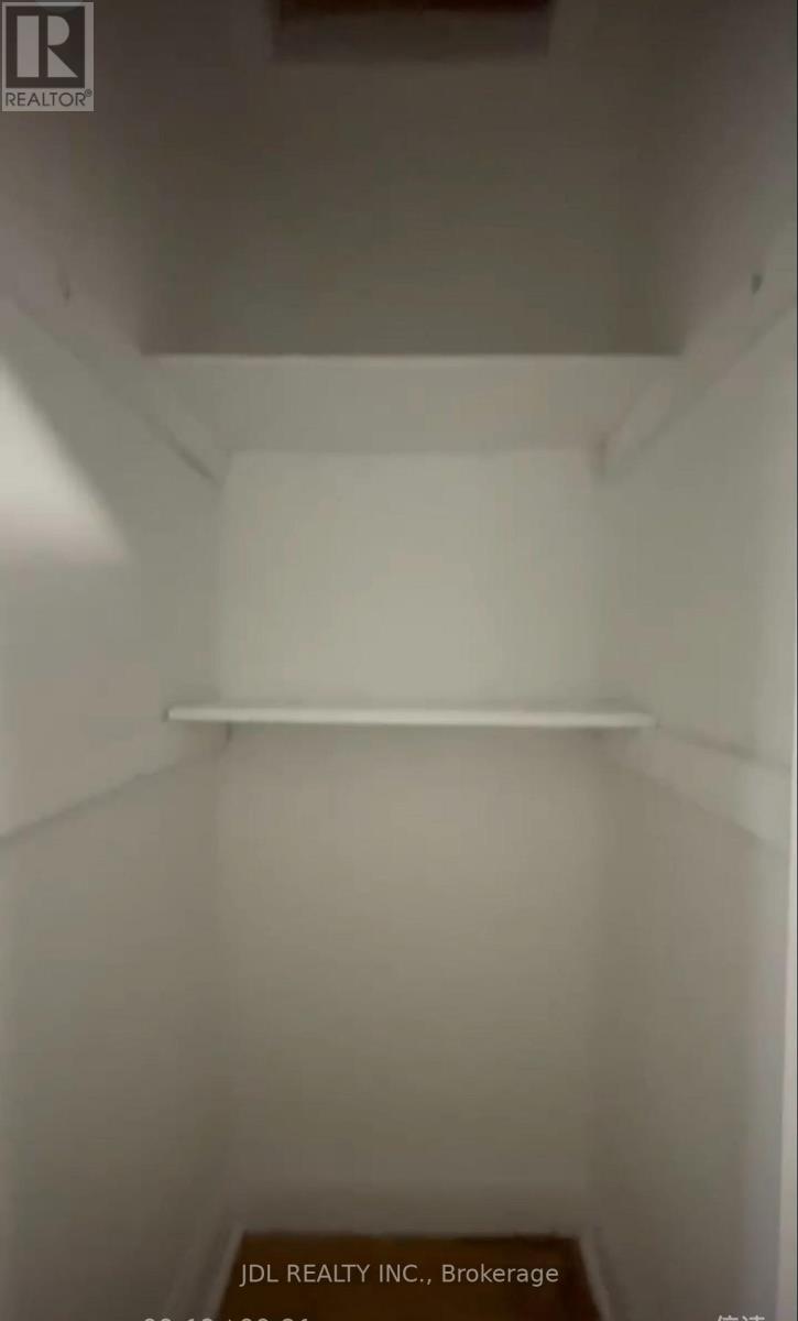 Unit A Bsmt - 10 Apache Trail, Toronto, ON - Indoor