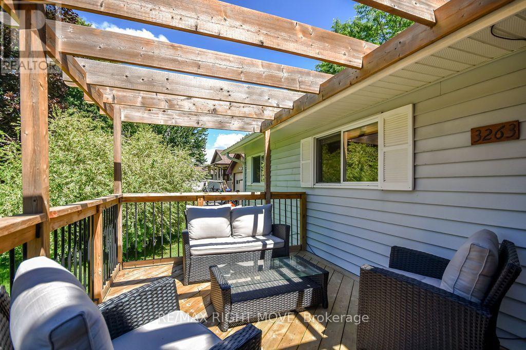 3263 Shoreview Drive, Severn, ON - Outdoor With Deck Patio Veranda With Exterior