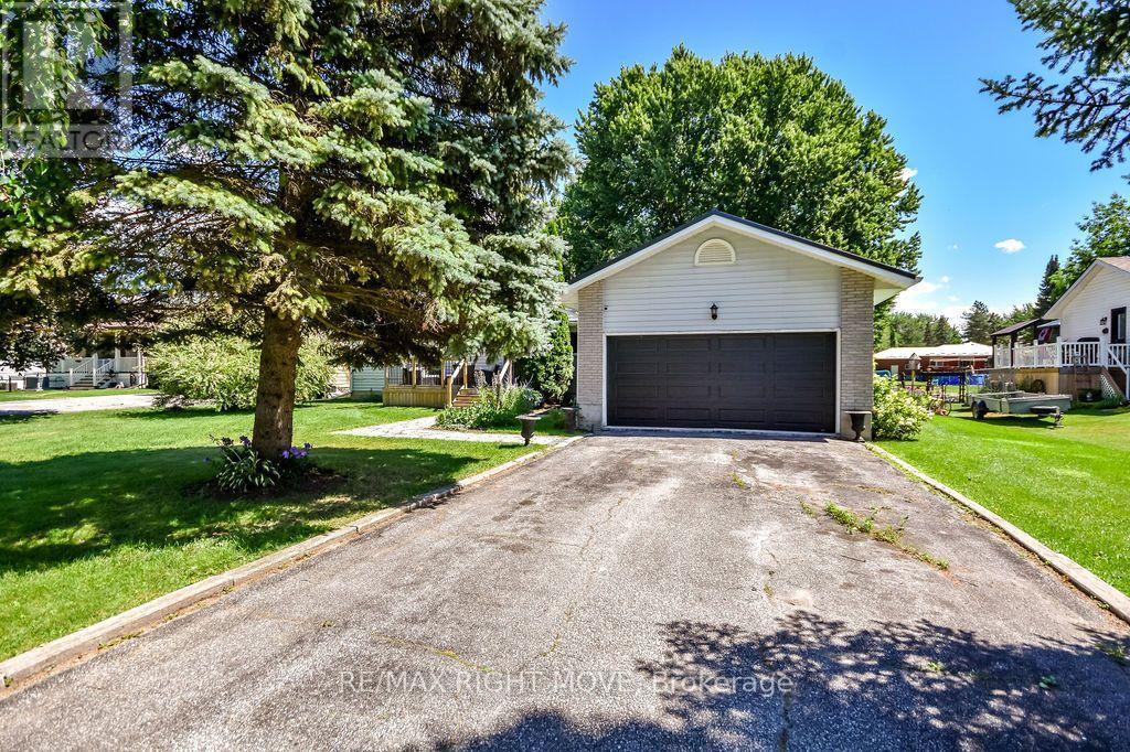 3263 Shoreview Drive, Severn, ON - Outdoor