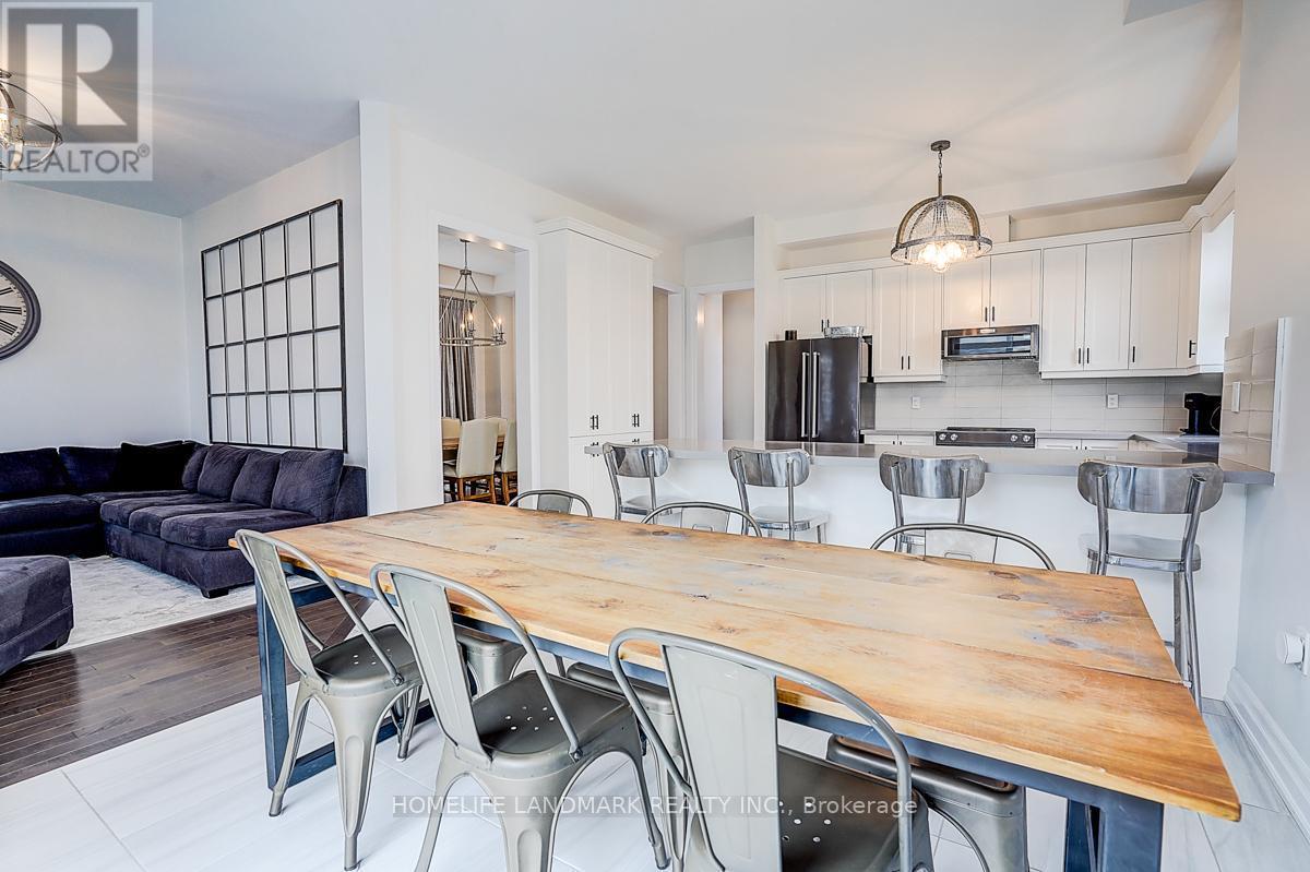 56 Botelho Circle, Aurora, ON - Indoor