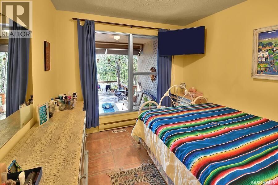 3316 Point Drive, Wakaw Lake, SK - Indoor Photo Showing Bedroom