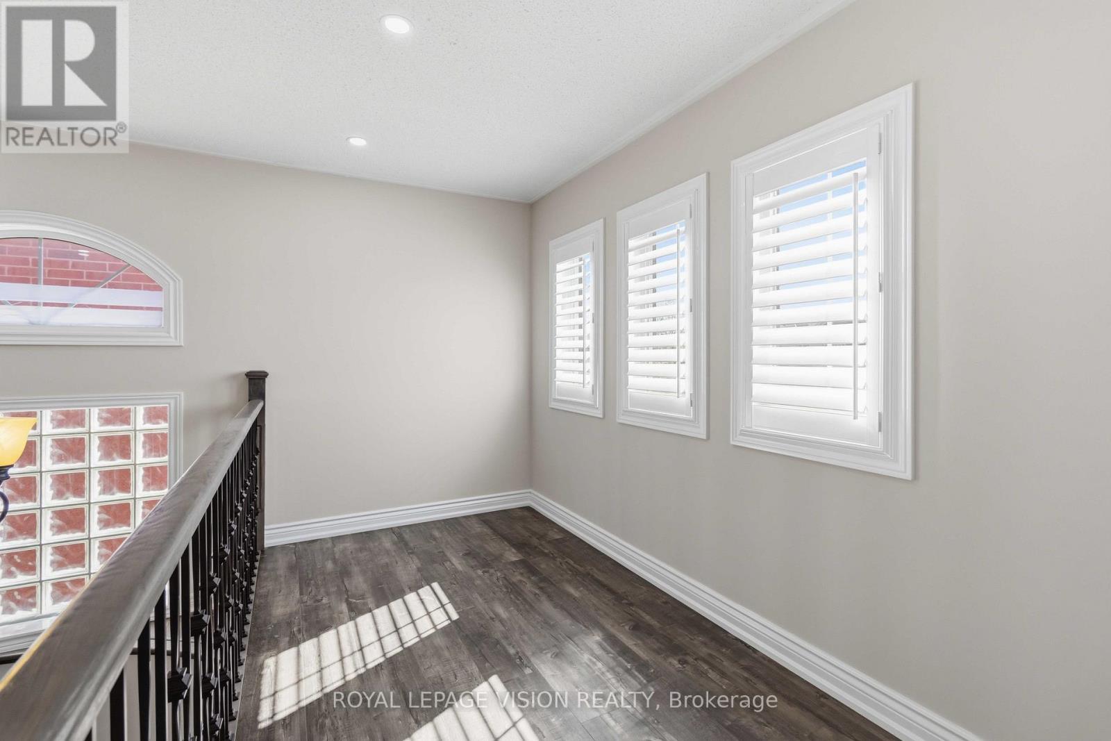 3859 Mcdowell Drive, Mississauga, ON - Indoor Photo Showing Other Room