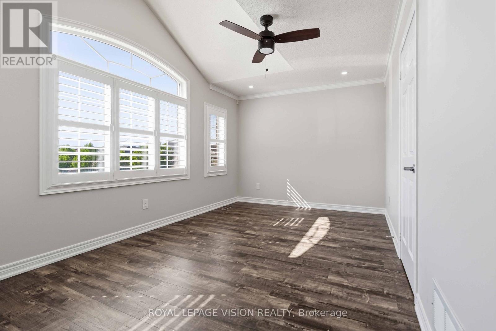 3859 Mcdowell Drive, Mississauga, ON - Indoor Photo Showing Other Room