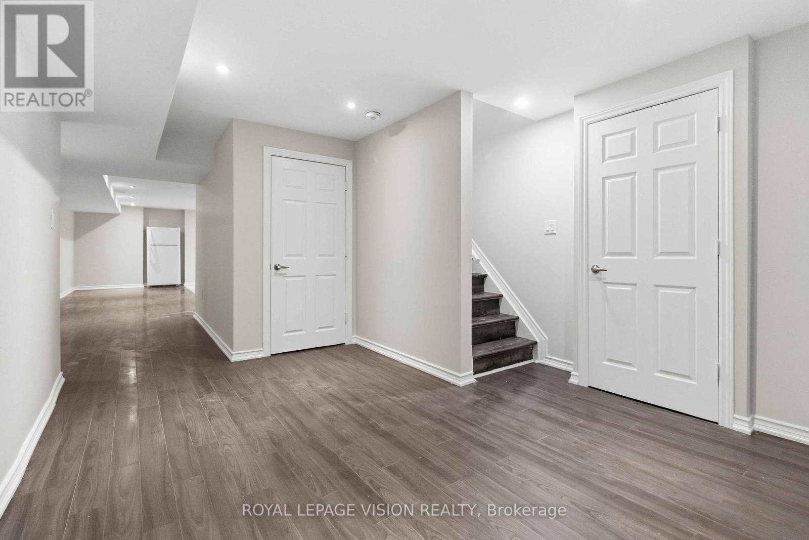 3859 Mcdowell Drive, Mississauga, ON - Indoor Photo Showing Other Room