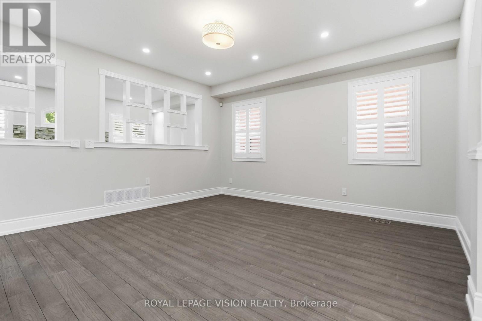 3859 Mcdowell Drive, Mississauga, ON - Indoor Photo Showing Other Room