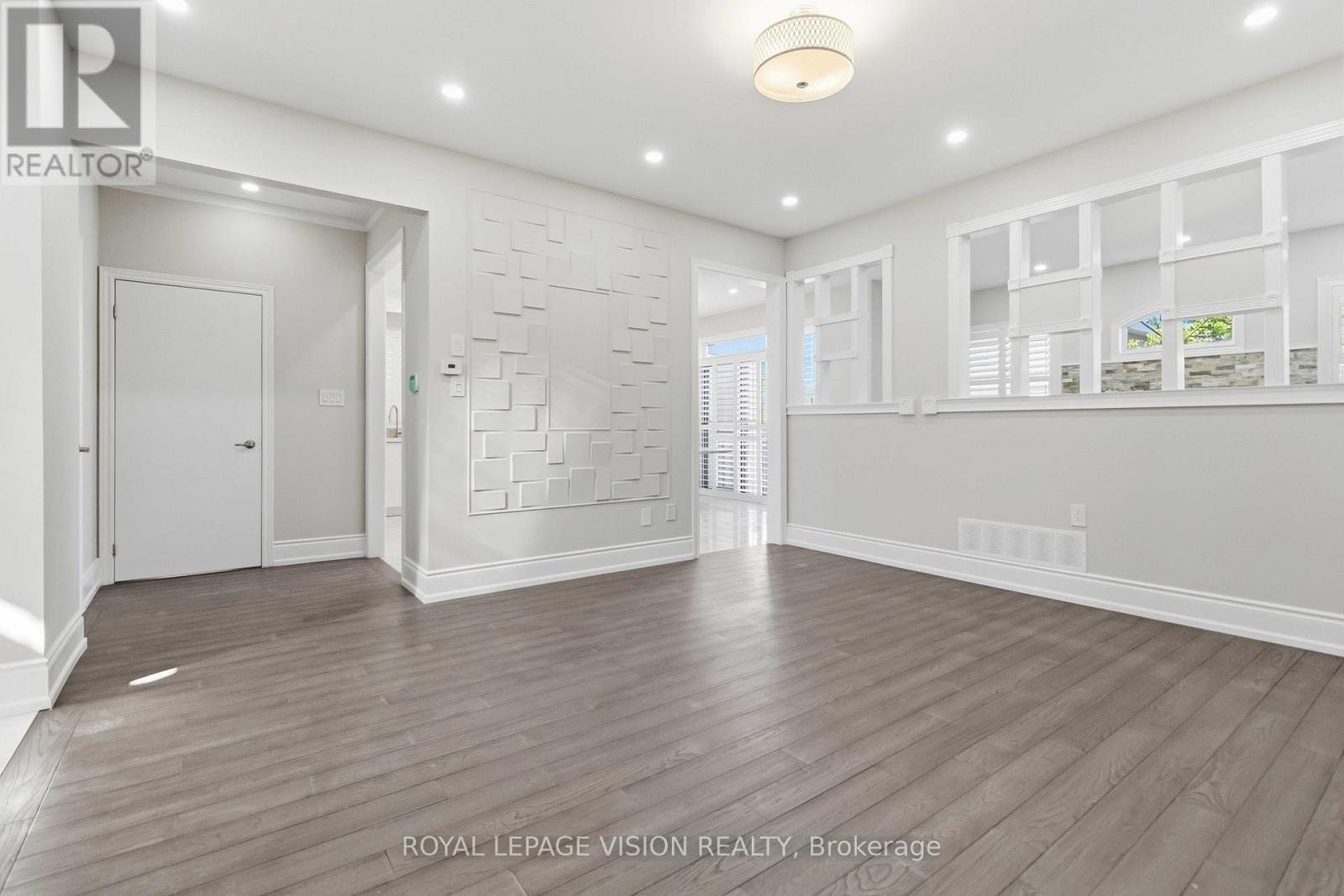 3859 Mcdowell Drive, Mississauga, ON - Indoor Photo Showing Other Room
