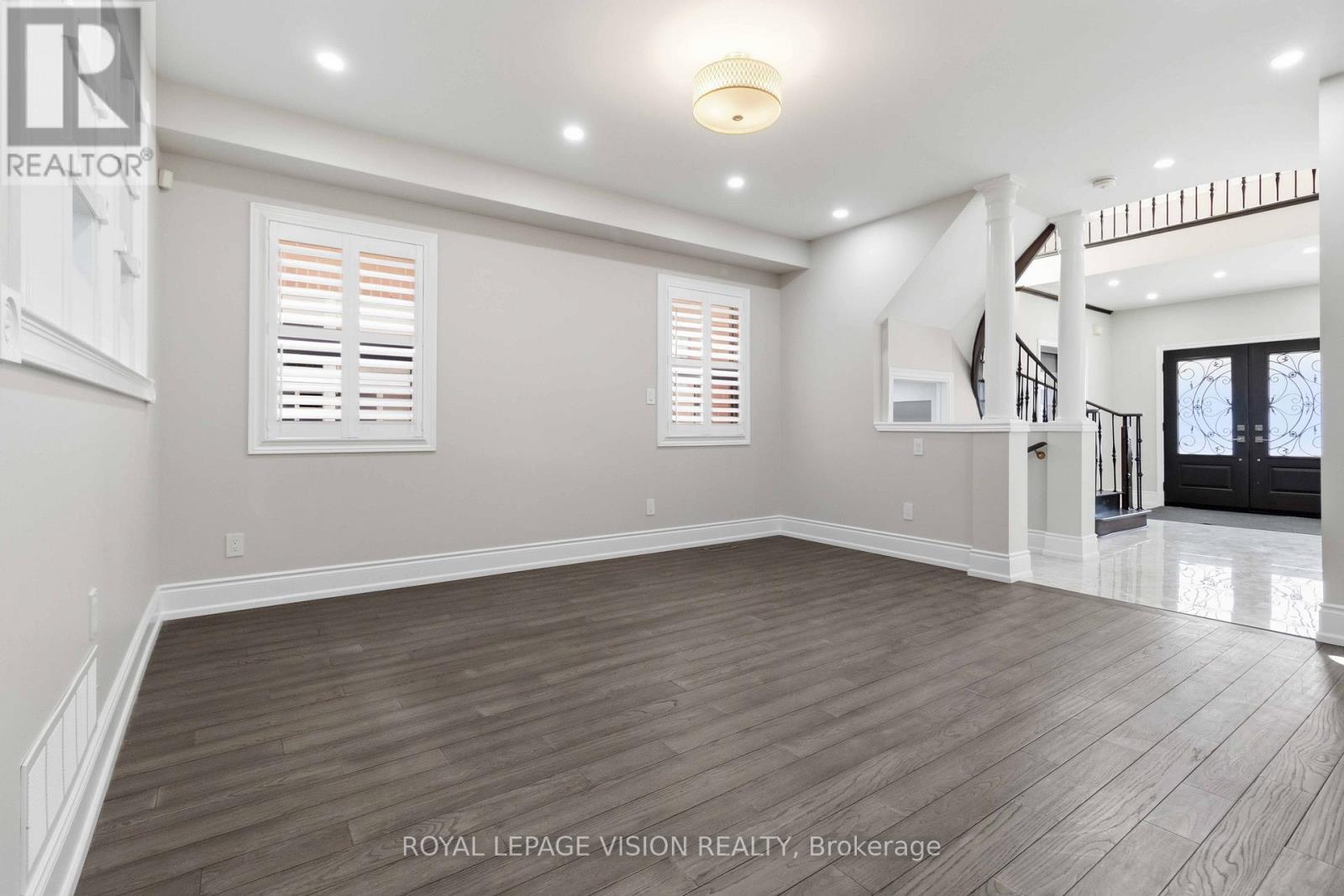 3859 Mcdowell Drive, Mississauga, ON - Indoor Photo Showing Other Room