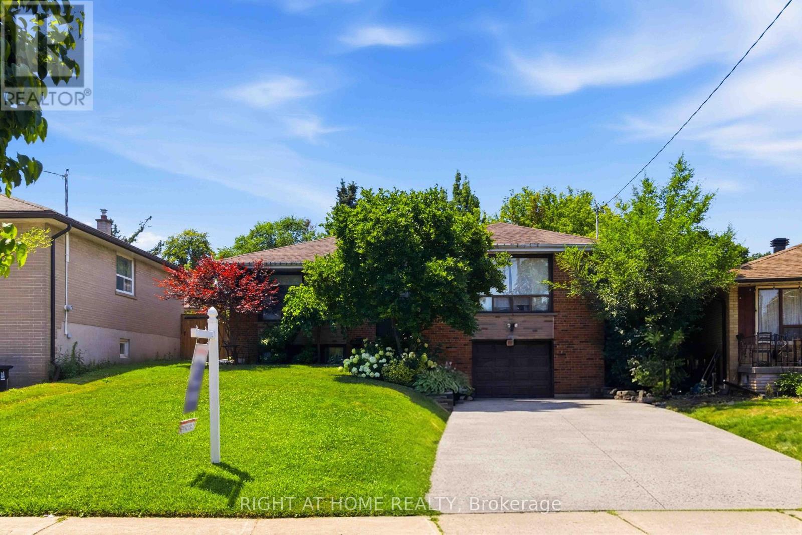 68 Barford Road, Toronto, ON - Outdoor
