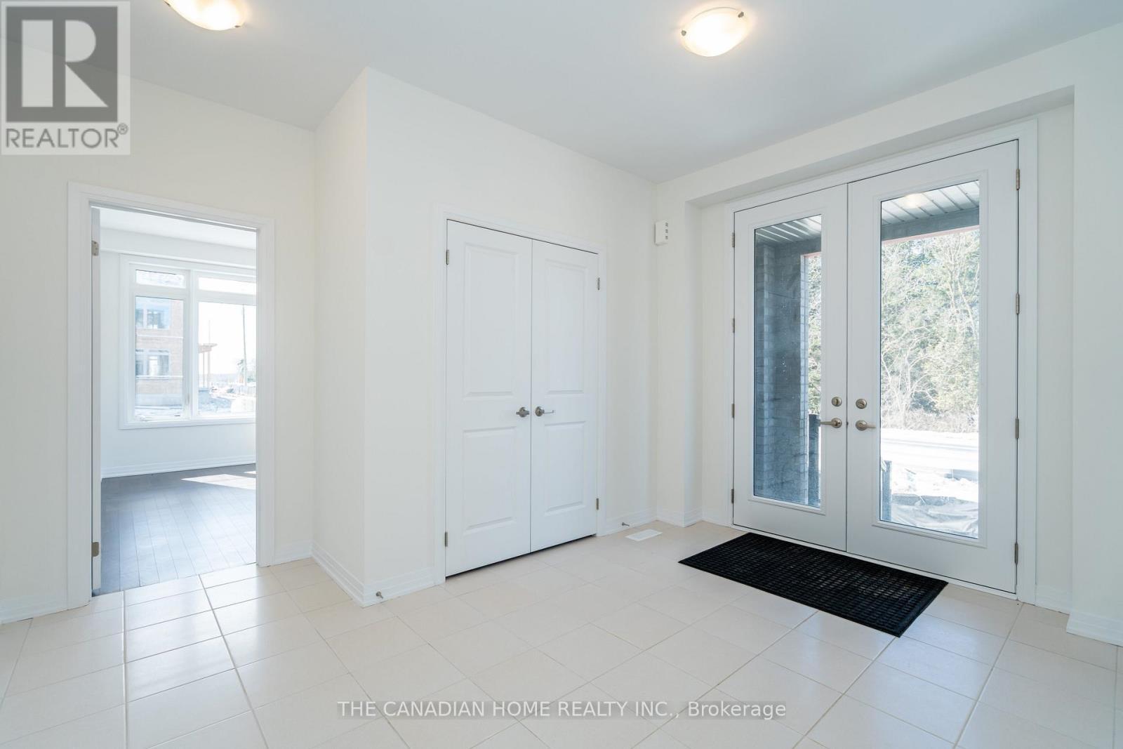 3 Blain Drive, Hamilton, ON - Indoor Photo Showing Other Room