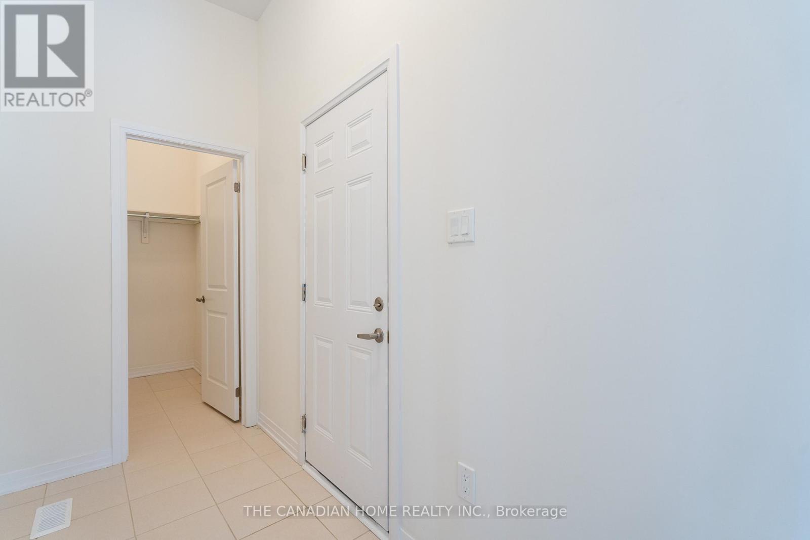 3 Blain Drive, Hamilton, ON - Indoor Photo Showing Other Room