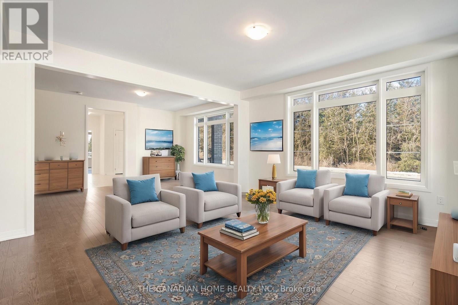 3 Blain Drive, Hamilton, ON - Indoor Photo Showing Living Room